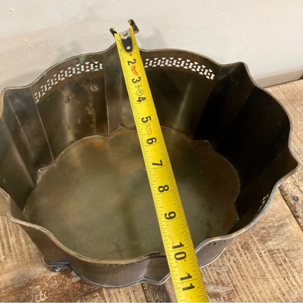 Metal Planter with Cutout Design Footed Container Cachepot